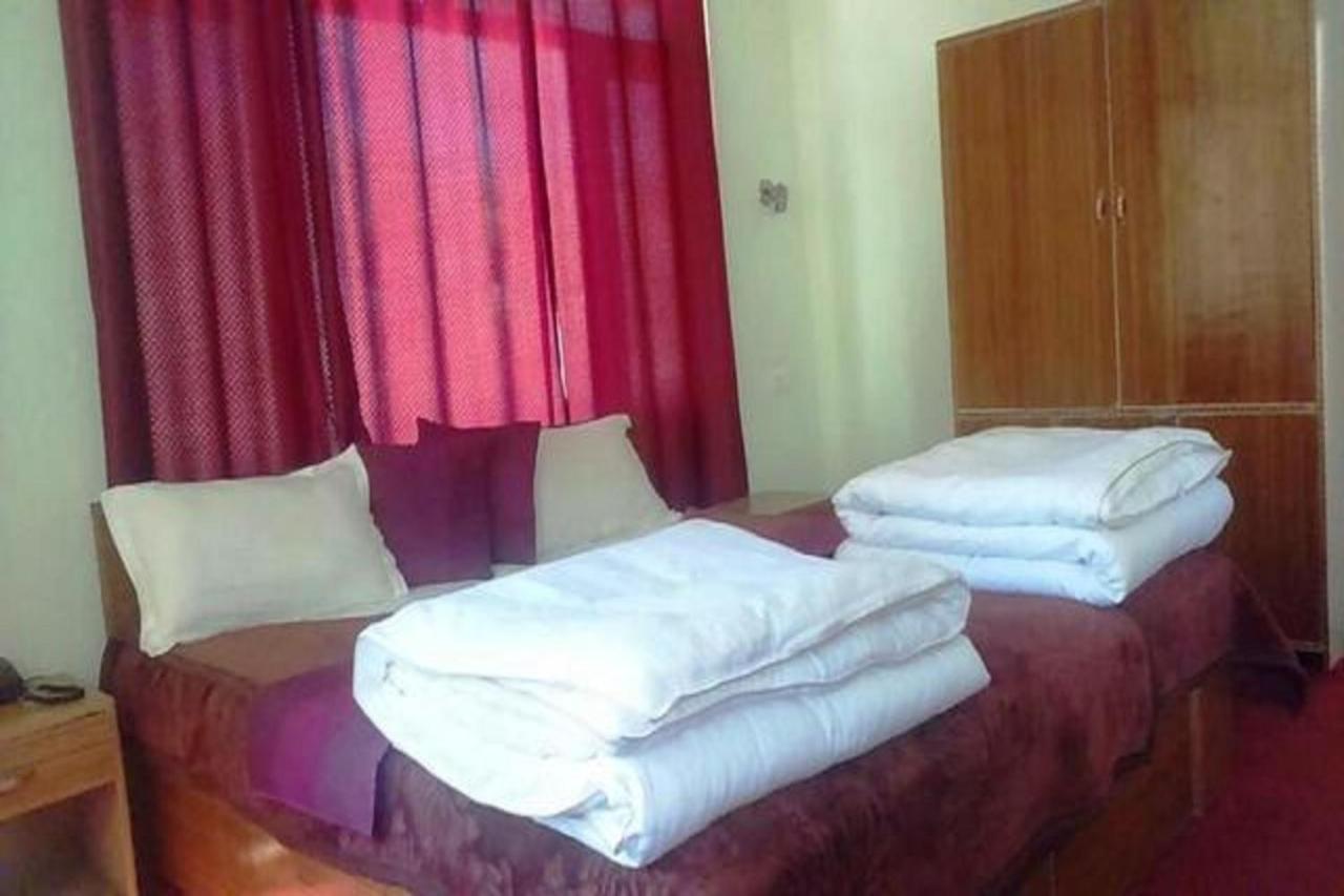 Hotel Suru View Каргіл Екстер'єр фото